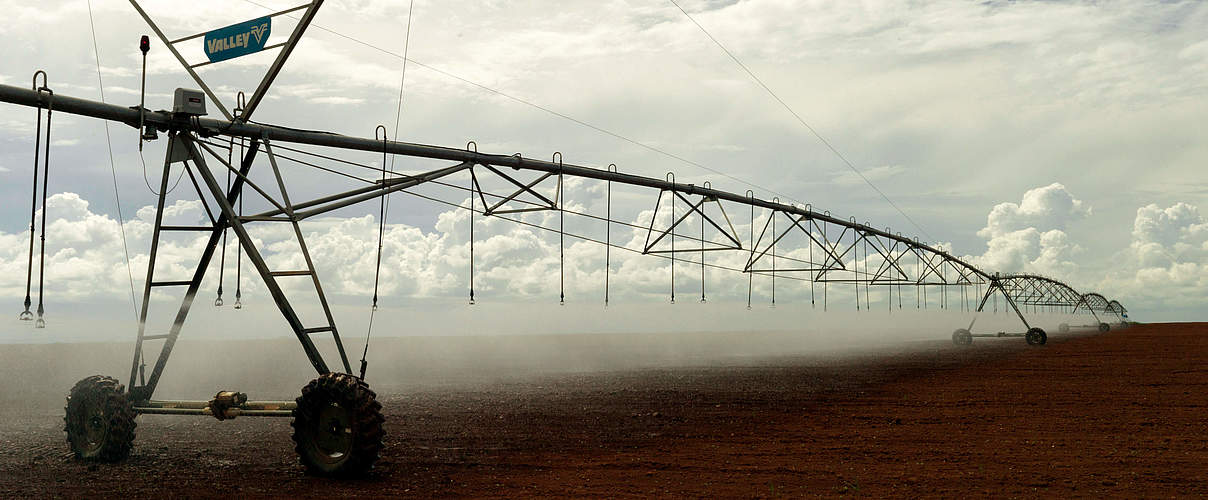 Bewässerungsanlage in Brasilien © Peter Caton / WWF UK