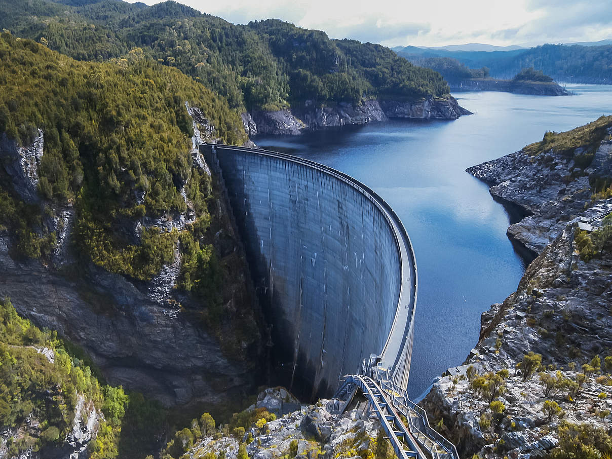 Staudamm in Tasmanien © Shutterstock / Crbellette / WWF
