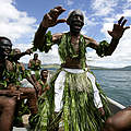 Fischer aus Fidschi in traditioneller Tracht © Brent Stirton / GettyImages